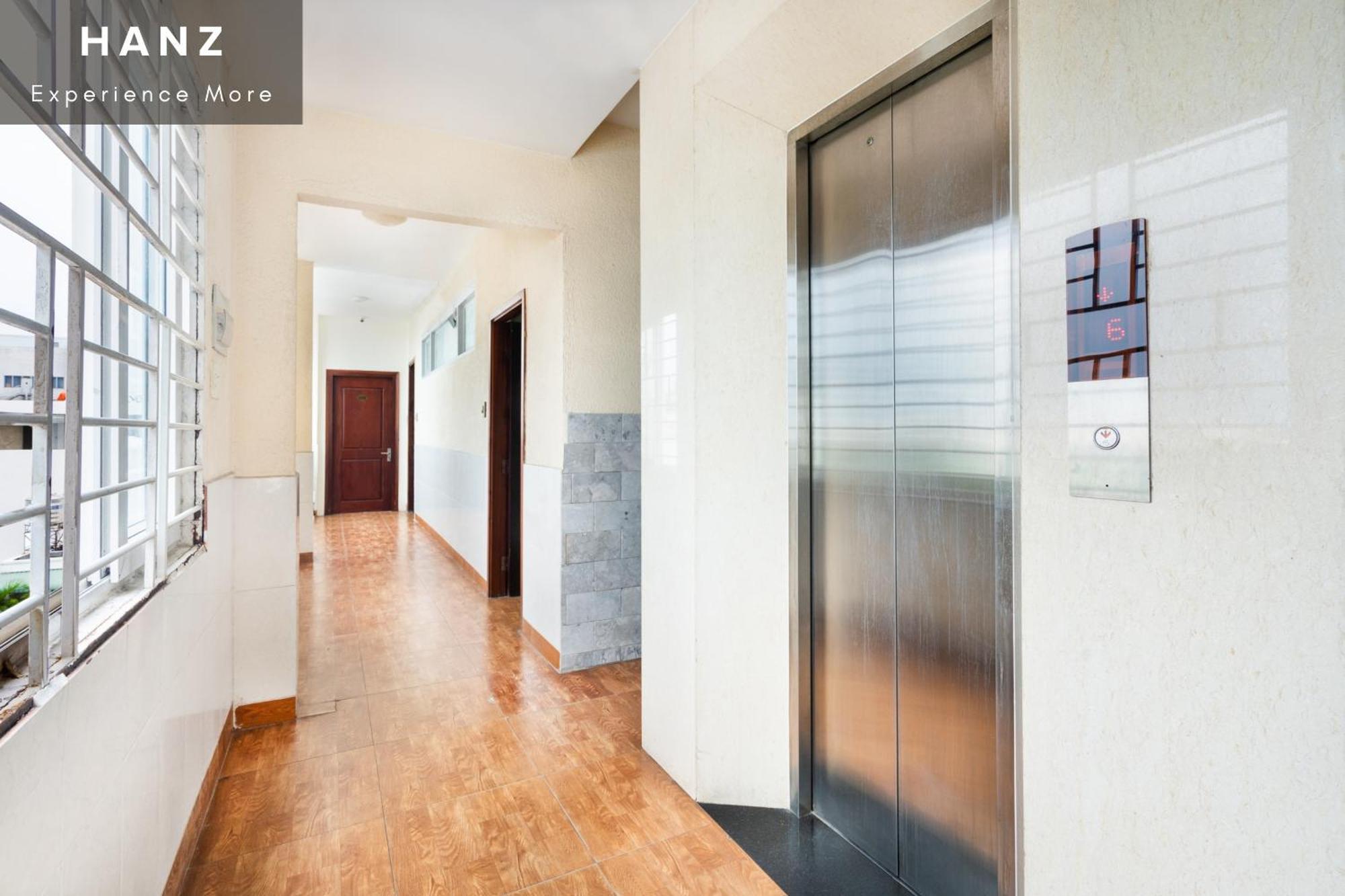 Queen Airport Hotel Ho Chi Minh City Exterior photo